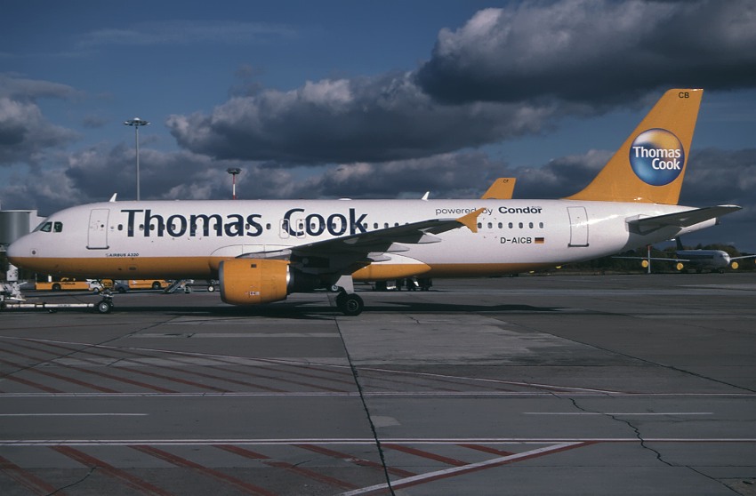 Туроператор Thomas Cook планирует продать авиакомпании, Lufthansa выразила интерес
